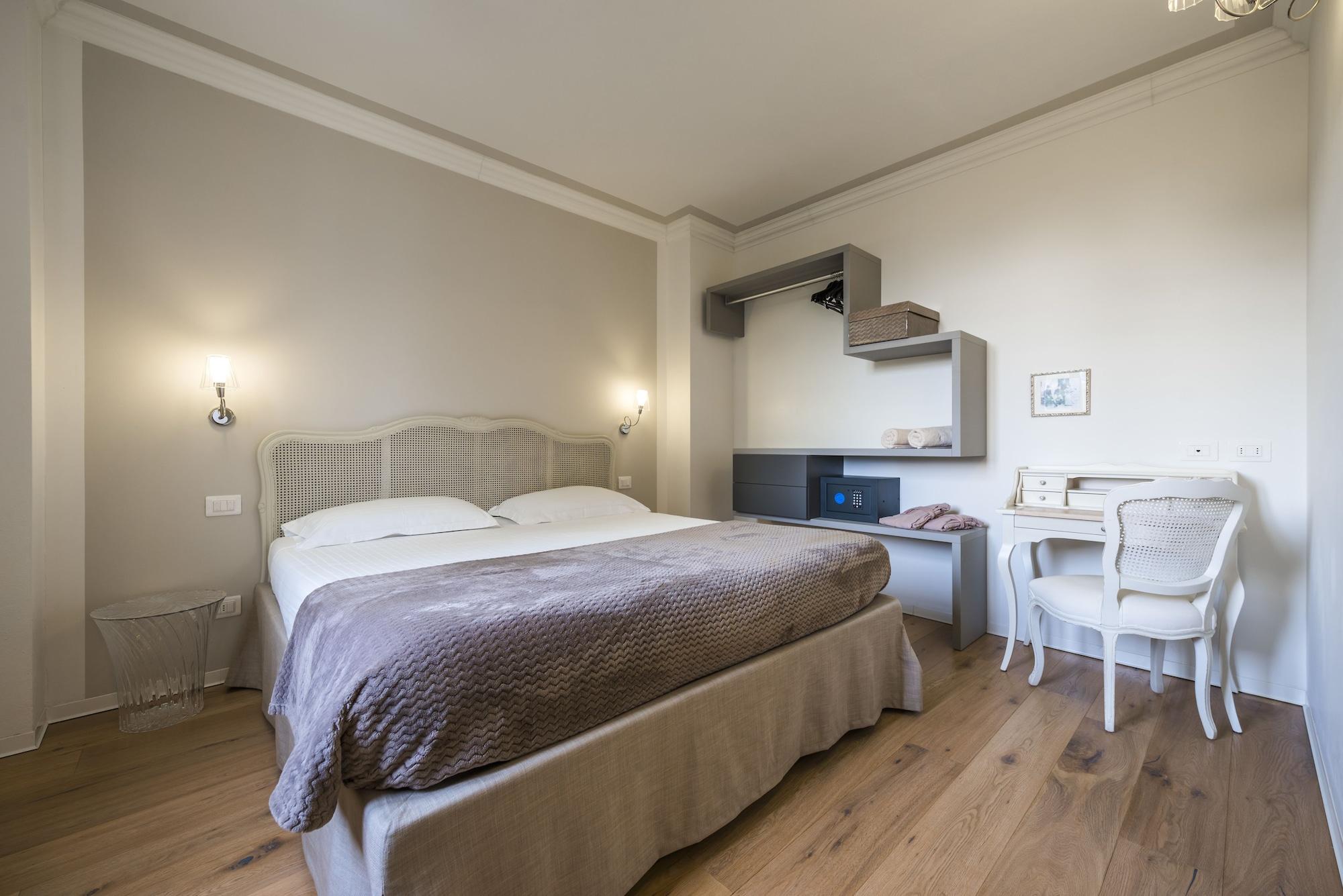 Villa Italia Luxury Suites And Apartments Арко Екстер'єр фото