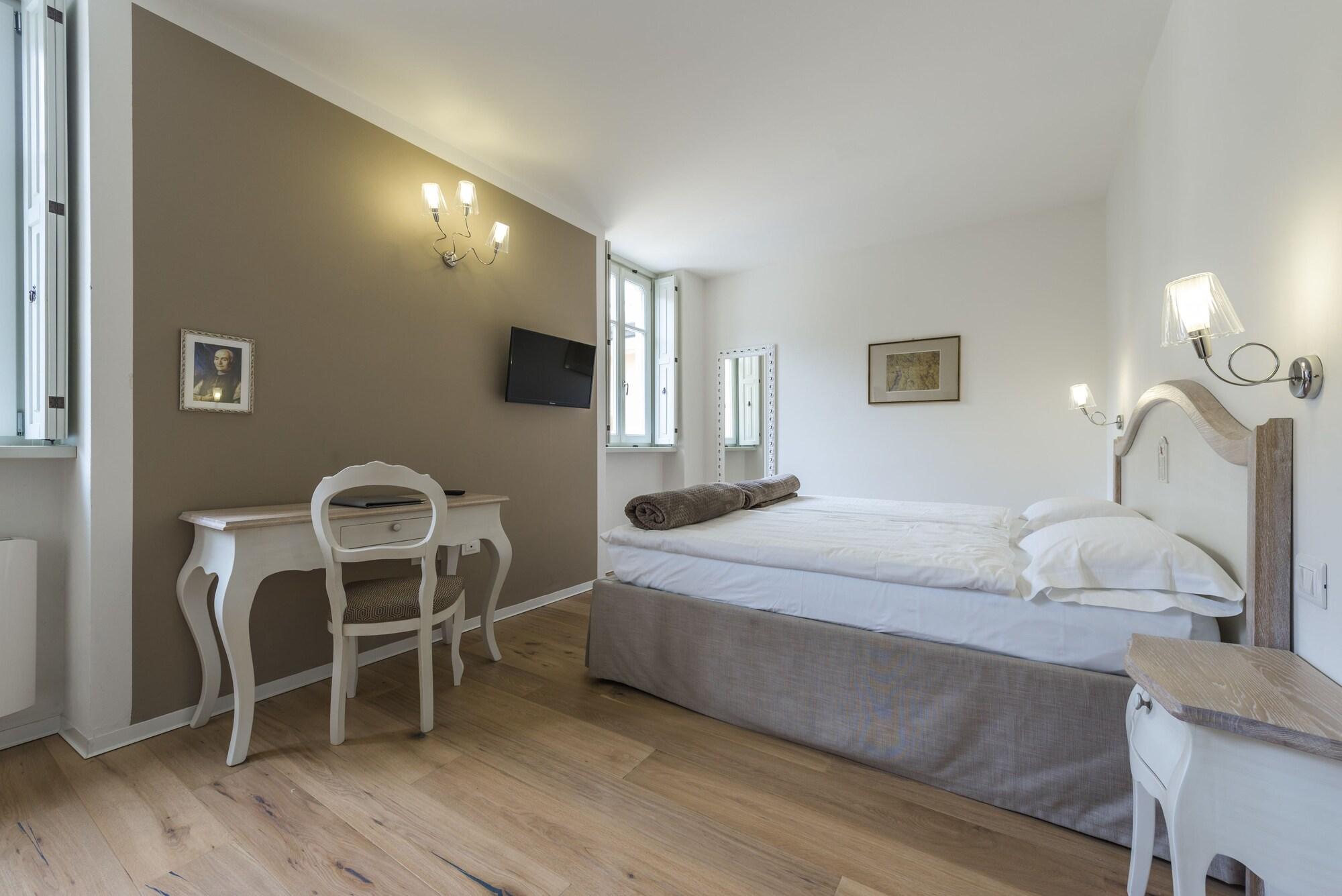 Villa Italia Luxury Suites And Apartments Арко Екстер'єр фото